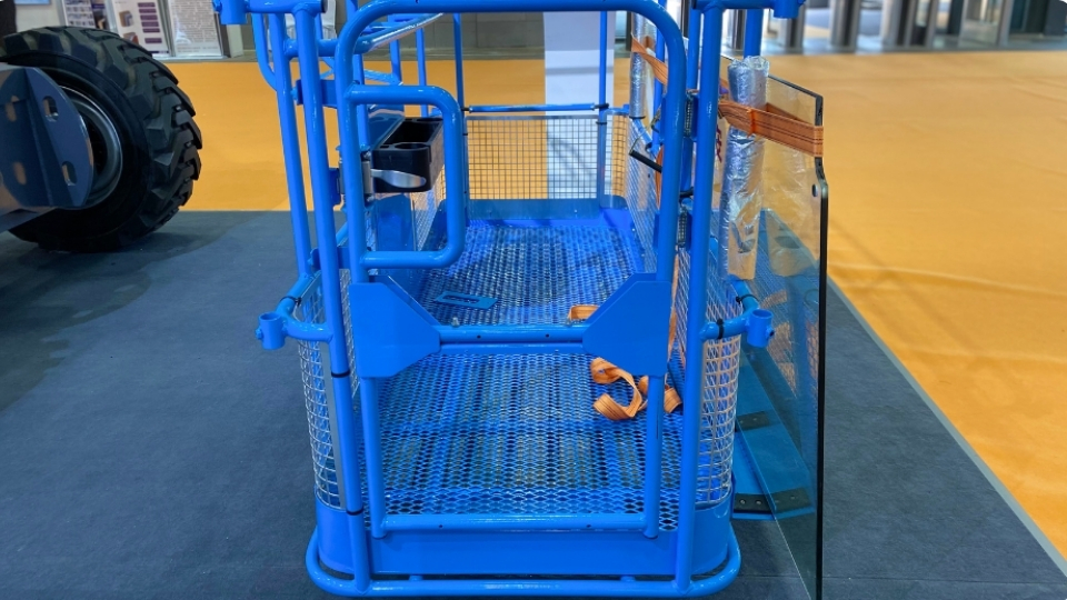 Güzelbahçe Manlift Platform